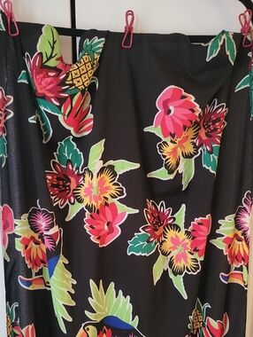 TROPICAL BIRD AND FLOWER SCARF.